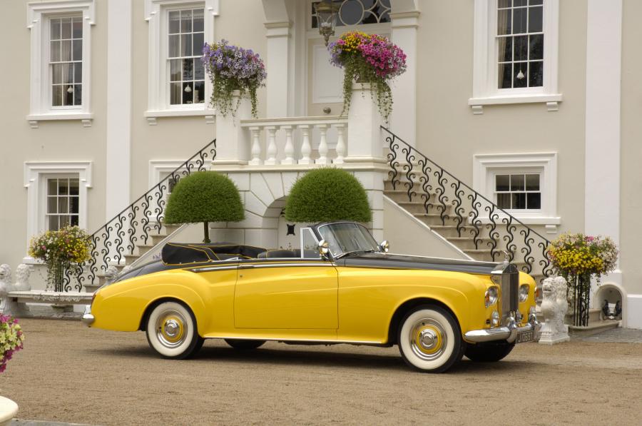  Rolls-Royce Silver Cloud III Drophead Coupe by Hooper 1964 года  (фото 1 из 5)